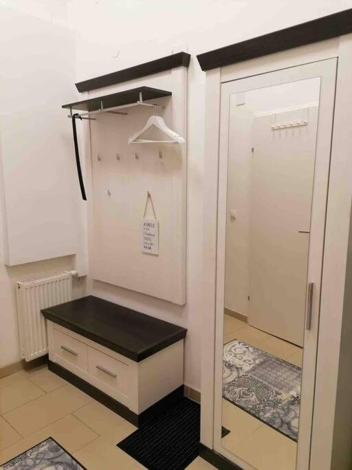 Feine Wohnung Direkt Am Yppen- Und Brunnenmarkt Vienna Exterior photo