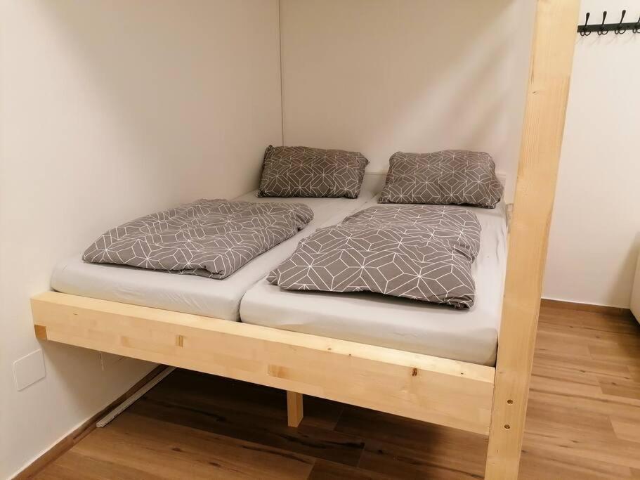 Feine Wohnung Direkt Am Yppen- Und Brunnenmarkt Vienna Exterior photo